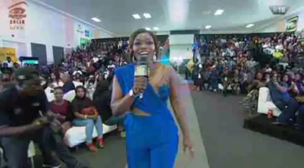 BBNaija 2018 Finale: Bisola Stuns As The Host At The Lagos Venue (Photos)